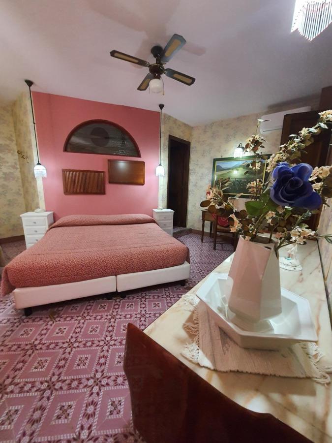 Casale Raino Country house *