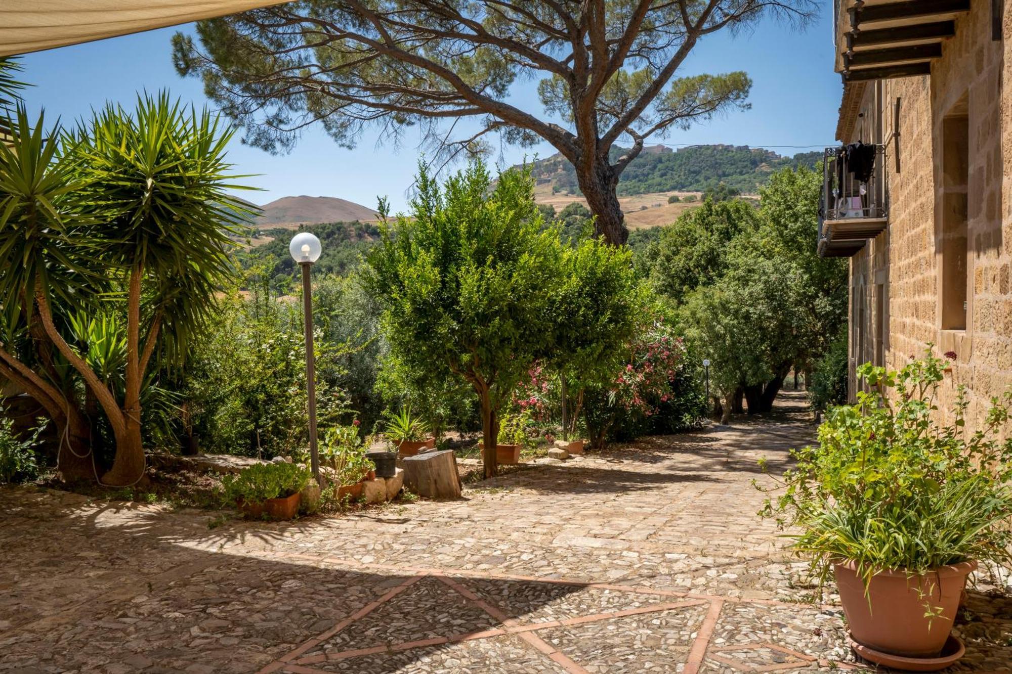 Casale Raino Gangi